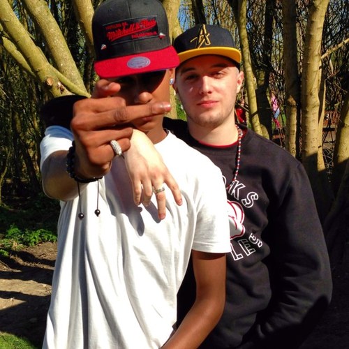 FDaeOx's profile picture. I hate skinny jeans and football