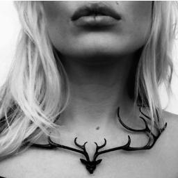 Jewelry Designer // 3D Artist