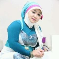 Owner and Founder of Easy Living Indonesia | Interior Desain & Furniture | @EasyLiving_ID | FB:Easy Living Desain & Furniture | fitriani.pribadi@gmail.com