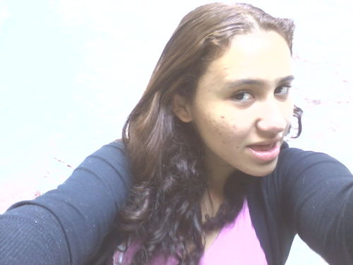 Perdi pessoas muito queridas ....
Tenho saudade....Mas continuo vivendo e aprendendo.