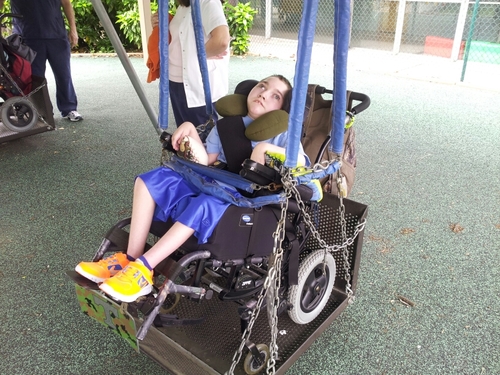 carolmegtrey's profile picture. 