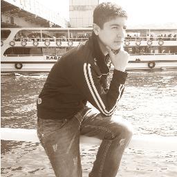 genccserseri's profile picture. Babam deli misin? diyor. Bu sevda neyin nesi? Sen anlamassın ki baba bu Fenerbahçe felsefesi..