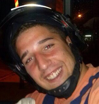 llumajo18's profile picture. 