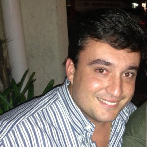 Estudante de Direito, Presidente da Juventude Democratas do RN e Pte. Da Camara M. De Touros/RN
