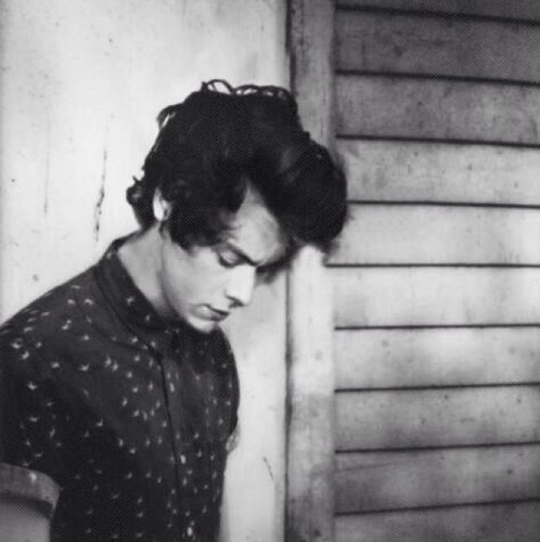 Make sure to follow @lineline1D