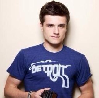 MysteryMellark's profile picture. The Victor. The Baker. Father. The boy with the bread. The Hero some may say. | Multi-THG-RP |