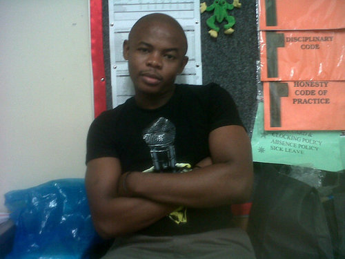 I like to meet new challenges and meeting new ppl. I say live life like there is no tomorrow