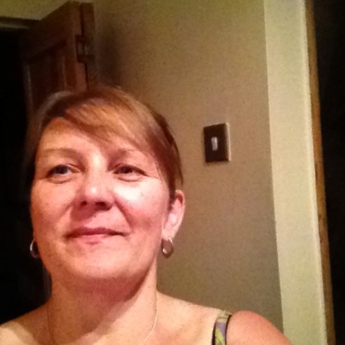 sharron76's profile picture. 