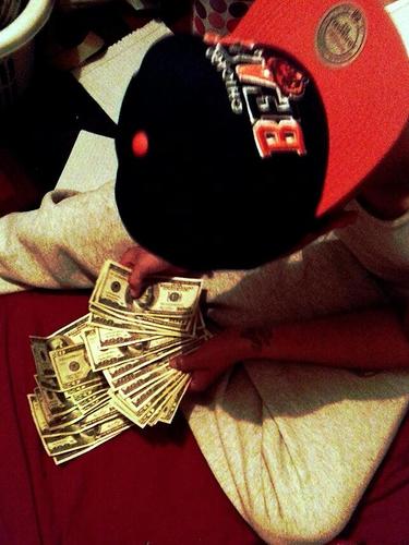 zertuchej19's profile picture. 