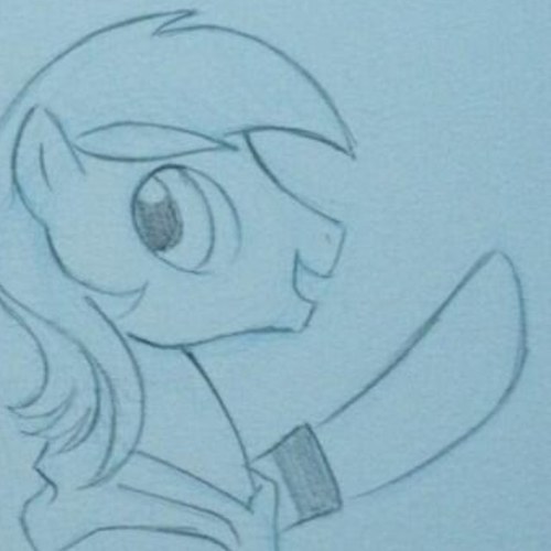 RP )Im a gamer for life And Luna is best pony and derpy is right up there with her ^~^( i post pics ..