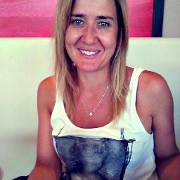 Médica Dermatóloga