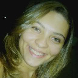 A vida é mais simples do que a gente pensa; basta aceitar o impossível, dispensar o indispensável e suportar o intolerável. (Kathleen Norris)