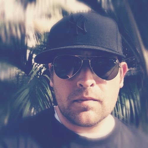 UX/UI Designer and Purveyor of Awesomeness