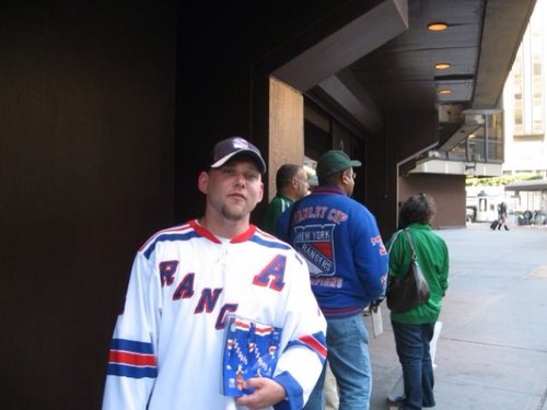 CanadaNYR's profile picture. Biggest Rangers fan in Canada.. LETS GO RANGERS!!!!!!!