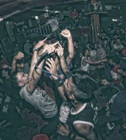Myname is Wildan ahmad fauzan, Pemetik gitar @protestmyfather