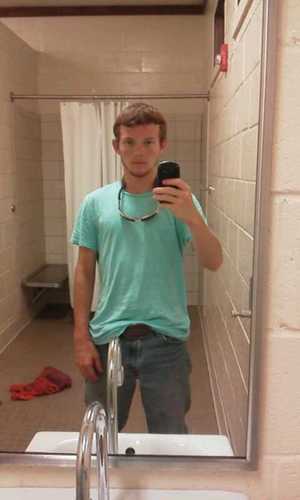 StephenEllis96's profile picture. Graduated. When we put our faith and trust in God, everything becomes easier. #Philippians4:13 Your girlfriend was here . I love you with all of my heart ☺️