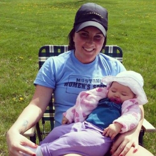 Caitdogg21's profile picture. The weirder, the better!