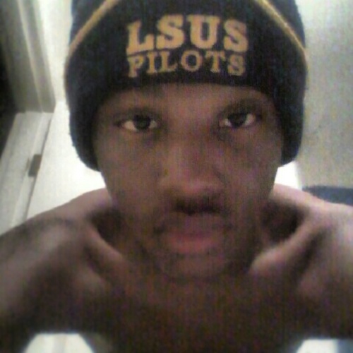 Its mhee BubbaOutDhatFam Follow mhee I'll follow bac.....Follow mhee on Instagram/Bubba_outdhatfam