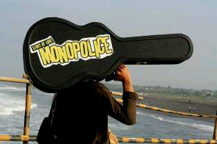 Pop punk band from solo city