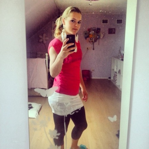 AileenSanne's profile picture. 23 jaar- runninggirl -3e jaars pabo-student stenden - animatie medewerker