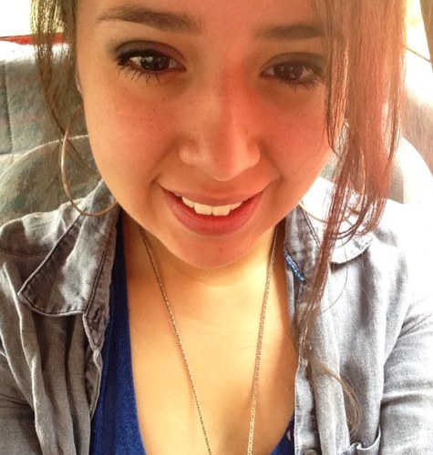 eda_ar's profile picture. Concreto y evanescente, en una palabra, lo su-real, donde la conciencia descansa y el inconsciente despierta..