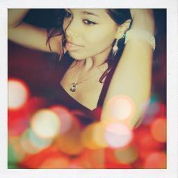 I'm Dani, intense, happy, and crazy. someone who loves life and want to enjoy every moment of it.