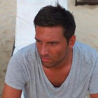 Russell Owen - @RussellAOwen Twitter Profile Photo