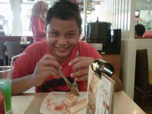 Ichsan S Dharma On Twitter Apa Bedanya Kamu Sama Komet Halley Gak Tau Emg Apa Komet Halley Muncul Setiap 76 Tahun Sekali Kalo Kamu Muncul Sekali Dalam Hidup Aku