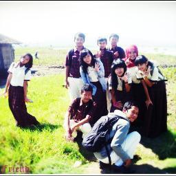 XII IPS 4 / SMA N 1 AMBARAWA

..... INILAH KAMI .....