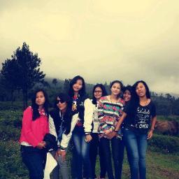 zakiahdiningrat's profile picture. SINGLE bukan berarti ga laku kallo jodoh ga kemana :)
 no boy , no cry :p