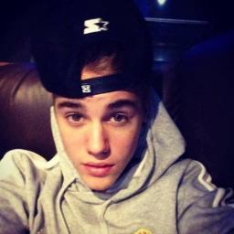 Here to support my idols ,right? And yes , i'm a proud boybelieber :)  feel free to follow me ❤