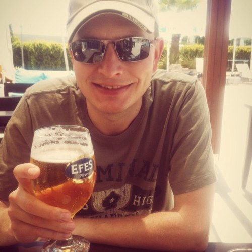 ian123rob's profile picture. 