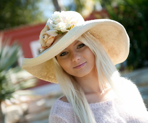 NewYorkBitch38's profile picture. Just a city girl trying to get by. #babyanon #newyork