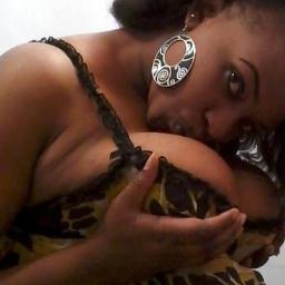 AwesomeLinda69's profile picture. let me give you a cam2cam experience you will never forget   http://t.co/NIvz0LYjoD