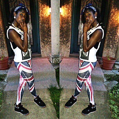 Pretty| Darkskin| Jamaican|Loyal| ~we dont love these hoes~
FOLLOW ME, I WILL FOLLOW BACK