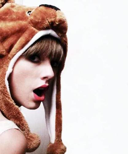 I knew you were trouble cause I remember it all too well so we are never ever getting back together,like ever13