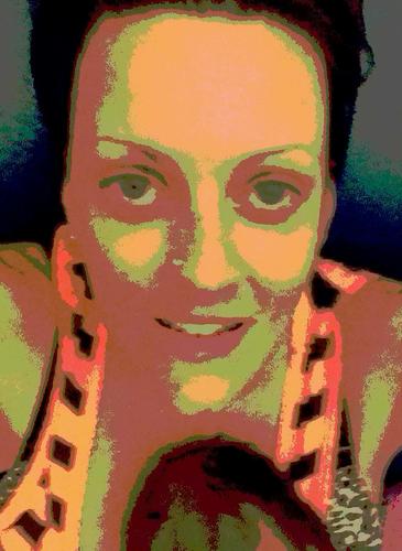 lizziemiguel20's profile picture. 