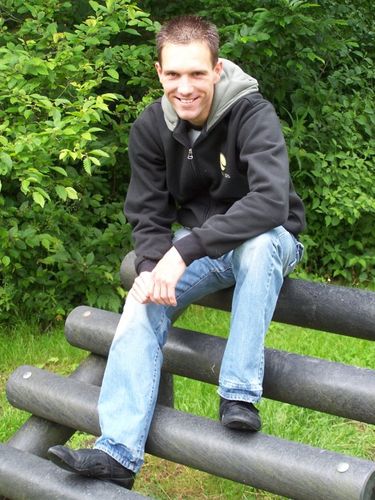 dennis_manders213@hotmail.com