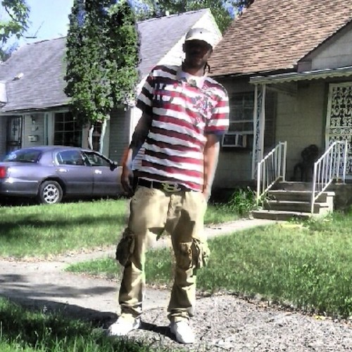 HOES BOYFRIENDS CANT STAND ME! #TEAMLOL #TeamLoudPak #MoneyTeam #TeamNokids #TeamCancer69 #TeamMoneyHungry