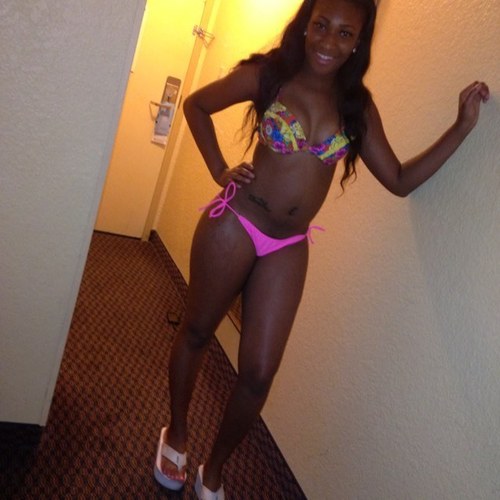 damonyan's profile picture. 