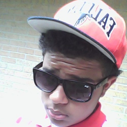 #iphone/#fearnomanbutgod/kik-polohollikid/instagram-Swagg_advantage #followback