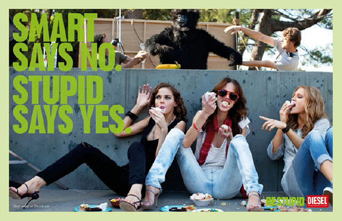 oonsparle2B's profile picture. Follow me, i follow you. Unfollow me, I'll unfollow you, bitch. snapchat : moonsparkle2B instagram : moonsparkle2B