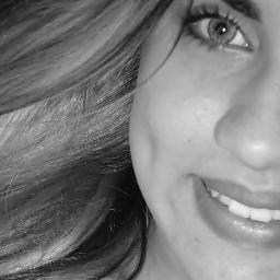 Filha do sol, das ondas do mar, serva da mata nativa. Quero o mundo pra mim.. ♫