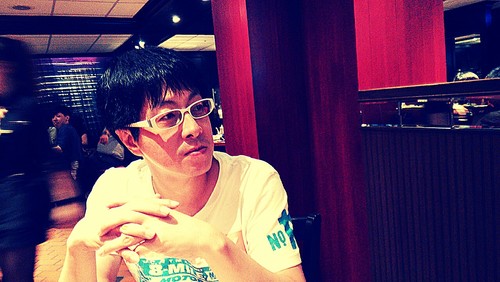 尹立 Aaron Yin，高雄市政府文化局長，曾任樹德科技大學動畫與遊戲設計系系主任。