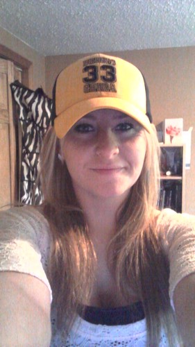 b_moore_12's profile picture. There are no stupid questions, just stupid people.