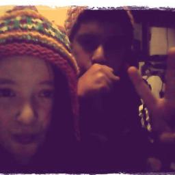 ~Directioner boy and Belieber boy~

Follow me Justin Bieber:)