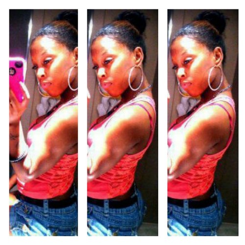Fuck tryna lurk follow me FOOLS!!!!..With My Love Takn Trips3.12/25/09…