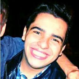#GaloNaVeia! Bancário, Administrador, atleticano fanático, atleta, músico, boleiro... Add la?! http://t.co/BIieUZrq4G…