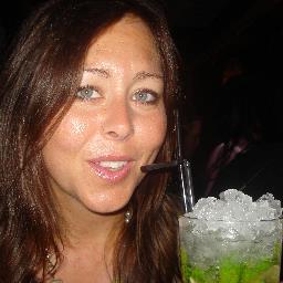Loves sunshine, champagne and weekends