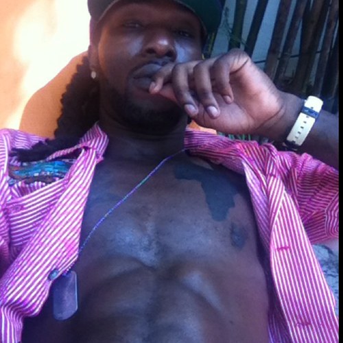 Creator/Curator of Dope Shit x Stoner x DJ http://t.co/75eIU9jfyV #RSNY #STONERGANGGG #RANCHENT #TeamJamaica